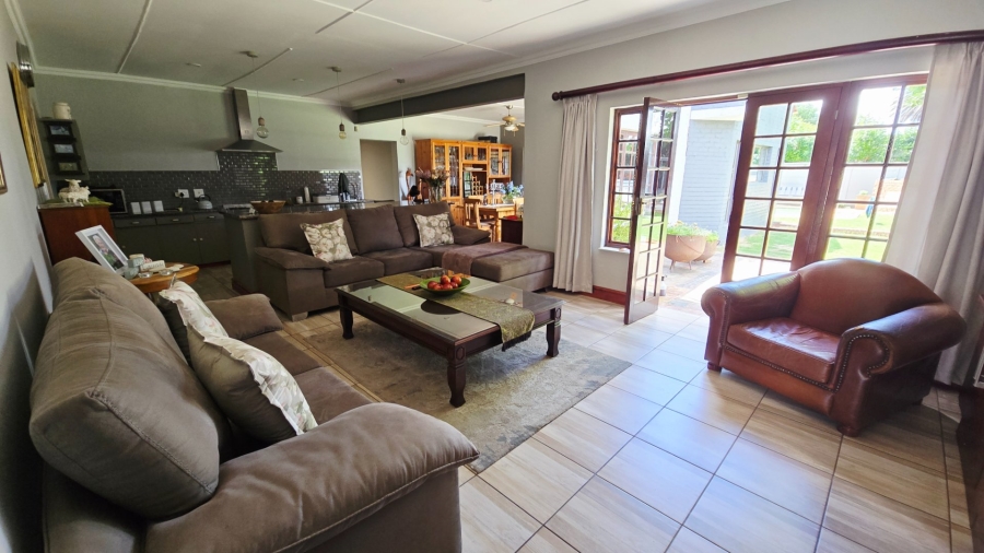 4 Bedroom Property for Sale in Universitas Free State